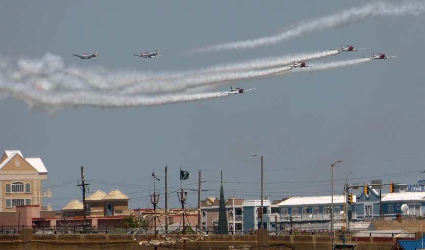 WWII Stunt Planes